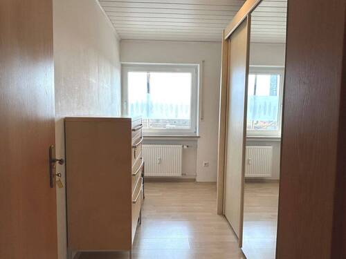Kinderzimmer oder Büro - 
