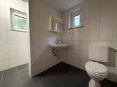 Dusche mit Toilette im UG - 