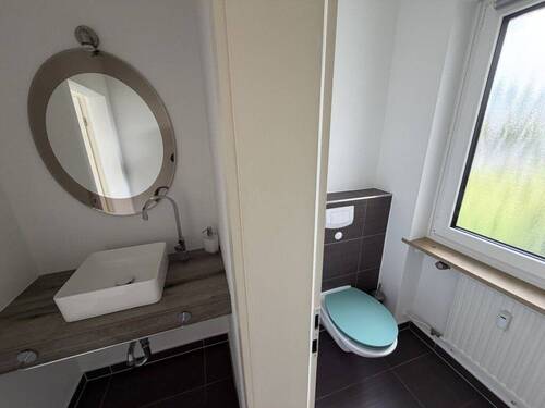 Gästetoilette EG - Etagenwohnung mit 114,20 m&sup2; in Hemhofen zur Miete