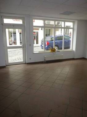Laden - Gewerbeobjekt (Büro, Produktion, Verkauf) in Altenburg