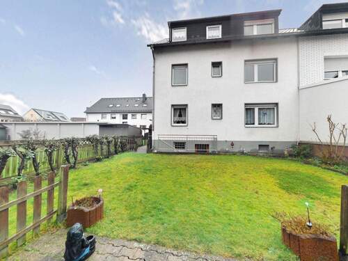 Hinteransicht - 9 Zimmer Mehrfamilienhaus, Wohnhaus in Leverkusen