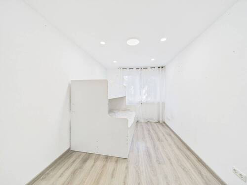 Schlafzimmer links - 