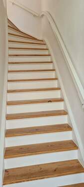 Whg2 Wohnungstreppe - 