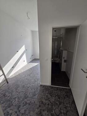 Bild 2 - 2 Zimmer Etagenwohnung zur Miete in Wuppertal