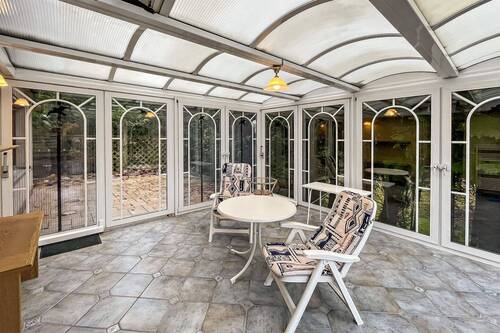 Wintergarten - 4 Zimmer Einfamilienhaus in Woltersdorf