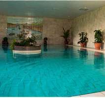 92e7ec61-f5cc-47e2-87ff-09937d4b4733-1922269182.jp - Hotel auf großem Grundstück in ruhiger, grüner Umgebung mit Nebengebäuden