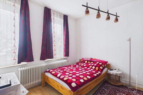 Schlafzimmer 1 OG Haupthaus - 