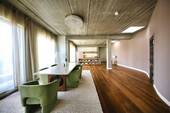 Essbereich mit geschwungener Wand - 