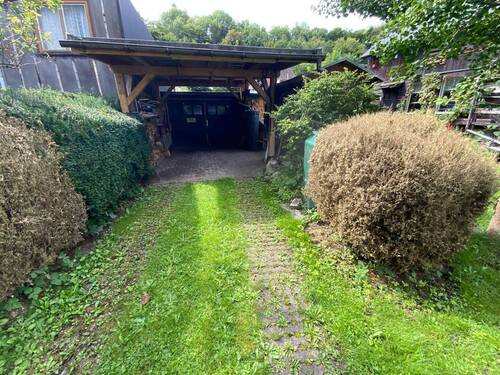 Zufahrt zur Garage - 