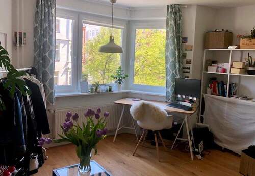 fea341f0-b0d9-4752-b8e4-9e8365f7ac26 - 