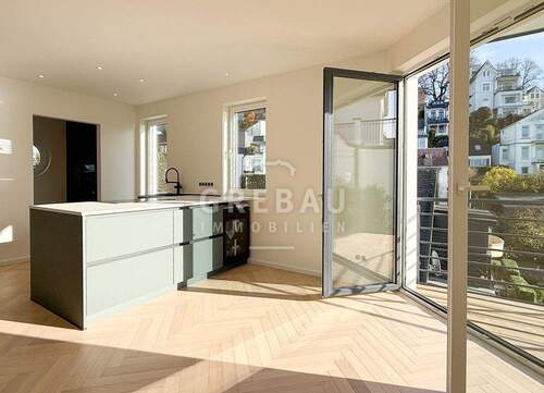 offene Küche - 5 Zimmer Etagenwohnung in Hamburg