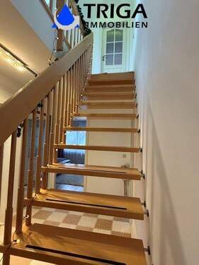 Treppe zum DG - 