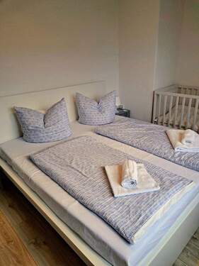 WE5 Schlafzimmer 1 - Mehrfamilienhaus, Wohnhaus mit 535,00 m&sup2; in Krummin zum Kaufen