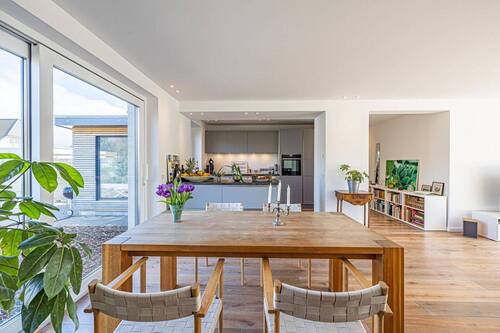 Essbereich mit Terrasse 2 - 