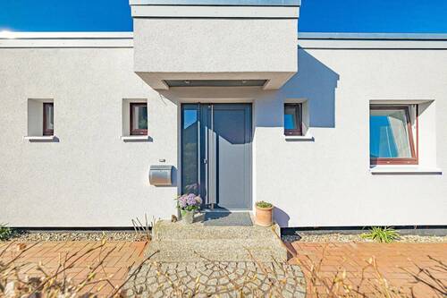 Eingang - Neuwertiger Bungalow strandnah in Laboe