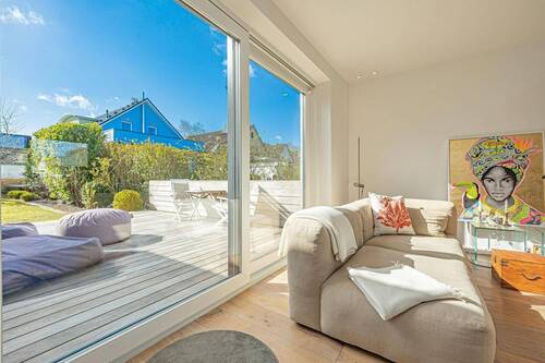 Wohnzimmer mit Terrasse 1 - 