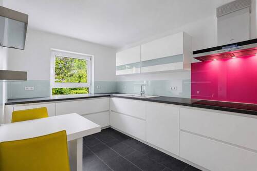 Küche - 4 Zimmer Reihenendhaus in Stutensee