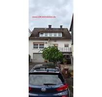Gepfl. EFH inkl. sep. DHH mit Scheune, Garage und Garten - Eschenburg Eibelshausen