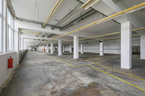 Gewerbefläche / Halle EG - 
