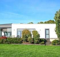 Exklusiver, energieeffizienter Bungalow, voll möbliert mit hochwertiger Ausstattung in Traumlage! - Morbach / Hunolstein