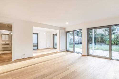 Wohnbereich - 5 Zimmer Reihenendhaus zur Miete in Hamburg