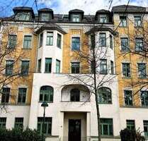 Bezugsfreie 2-Zimmer-Altbauwohnung mit Balkon in Chemnitz-Kaßberg: 57 m², OG, gepflegt & WG-geeignet - Chemnitz / Kaßberg