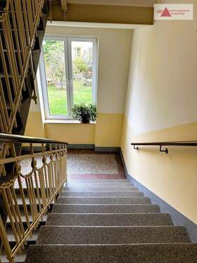 Treppenhaus - Etagenwohnung mit 57,00 m&sup2; in Chemnitz / Kaßberg zum Kaufen
