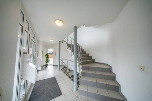 Treppe aufwärts - 3 Zimmer Etagenwohnung zum Kaufen in Nettetal