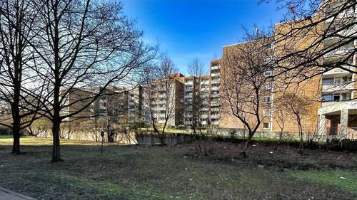 Rückansicht Haus - 3 Zimmer Etagenwohnung zum Kaufen in Hannover