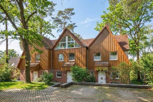 Hausansicht - Natur statt Großstadtlärm - Vermietetes Reihenmittelhaus mit hohem Erholungswert
