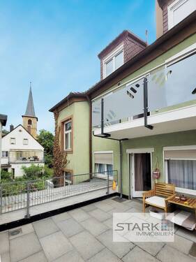 OG 1 Balkon mit Blick.jpg - Mehrfamilienhaus mit 4 Wohneinheiten in top Citylage!