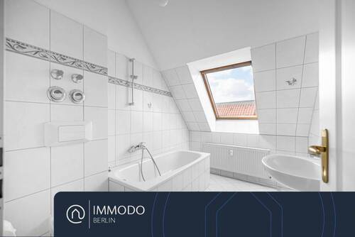 Badezimmer - Etagenwohnung mit 120,00 m² in Berlin zum Kaufen