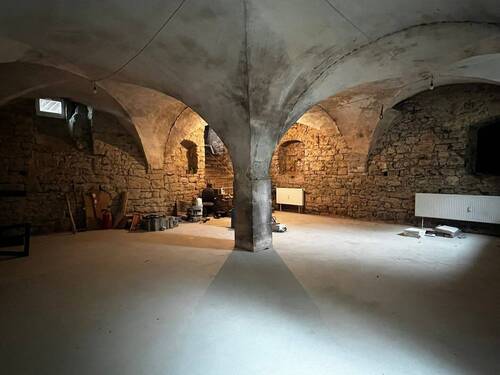 Gewölbekeller (7) - 74 qm Gewölbekeller mit 2-Zimmer DG-Whg in Stein zu verkaufen!