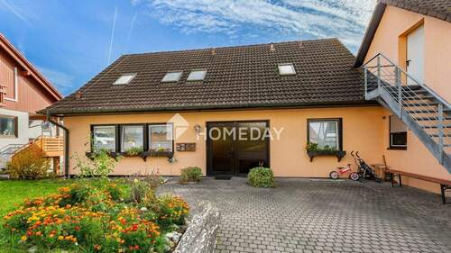 Außenansicht 2 - Gepflegtes EFH mit Potenzial zum Mehrgenerationenhaus inkl. großem Grundstück in ruhiger Wohnlage