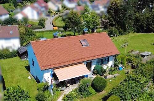 Aussenansicht 1 - Tolles Einfamilienhaus mit Garage in traumhafter Lage von 88416 Ochsenhausen