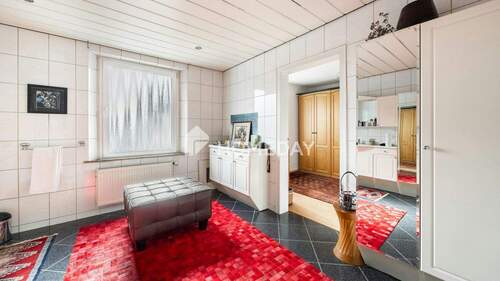 1. OG Badezimmer 1 - 