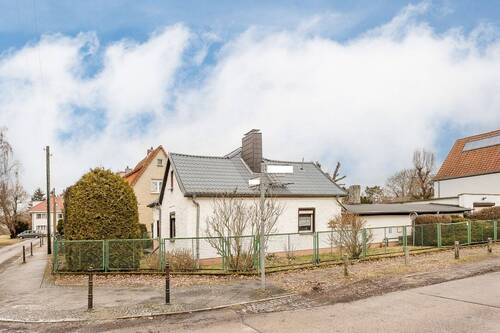 Außenansicht - 3 Zimmer Einfamilienhaus in Berlin