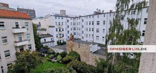 1.jpg - 1 Zimmer Etagenwohnung zum Kaufen in Berlin
