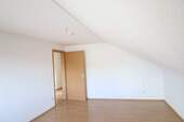 Zimmer 3 - 