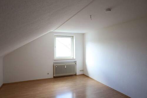 Zimmer 3 - 