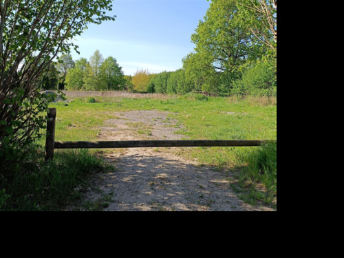 Grundstück mit Zaun - Mehrfamilienhaus, Wohnhaus mit 121,50 m&sup2; in Berkenthin zum Kaufen
