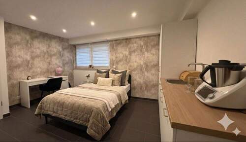  UG Studio Apartment - 