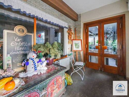 Eingangsbereich (Hauptgebäude) - 