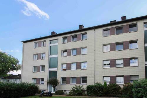 Hausfront - 