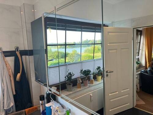 Badezimmer mit Seeblick - 