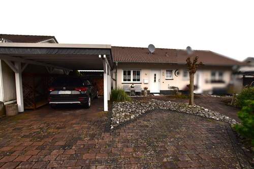 Hausfront.2.JPG - Doppelhaushälfte mit 111,60 m&sup2; in Hemer zum Kaufen