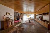 Wohnzimmer - Einfamilienhaus mit 165,90 m&sup2; in Pforzheim zum Kaufen