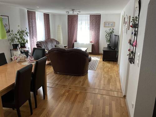 Wohnen/Essen EG - Mehrfamilienhaus, Wohnhaus mit 173,00 m&sup2; in Hohberg zum Kaufen