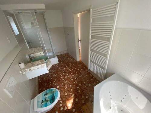 Bad im Obergeschoss - 