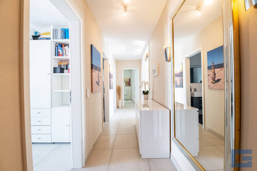 Eingangsbereich - 3 Zimmer Etagenwohnung zum Kaufen in Kiel / Düsternbrook